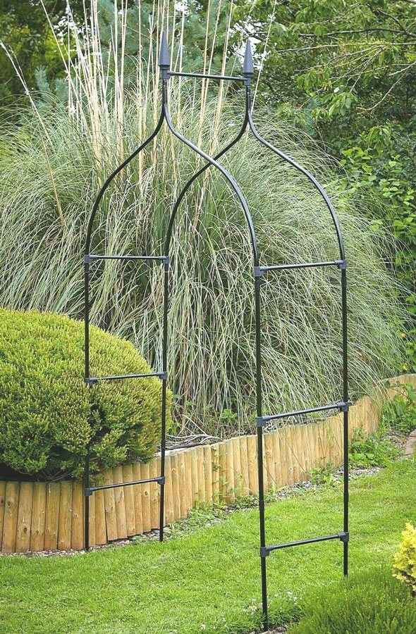 Garden Metal Arch Black Gothic Design